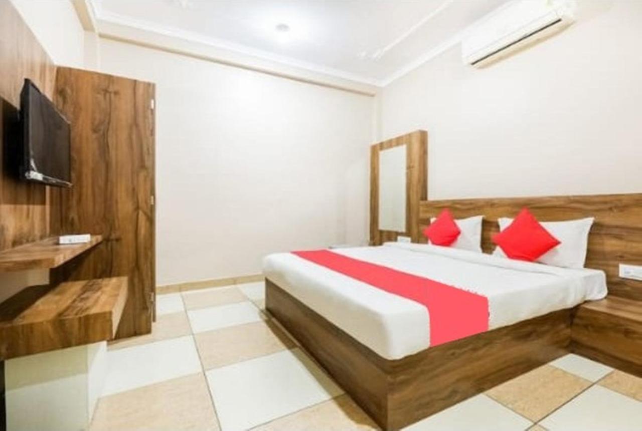 Hotel Grand Stay Бопал Екстериор снимка