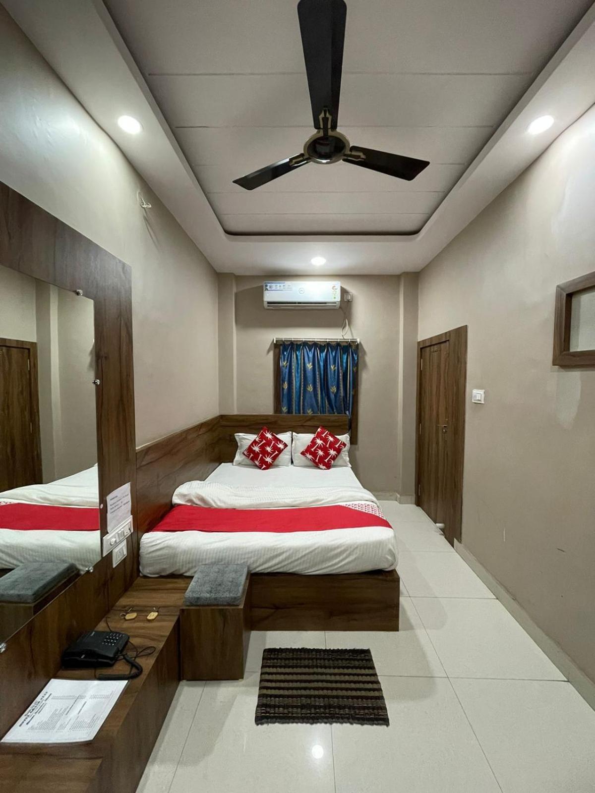 Hotel Grand Stay Бопал Екстериор снимка